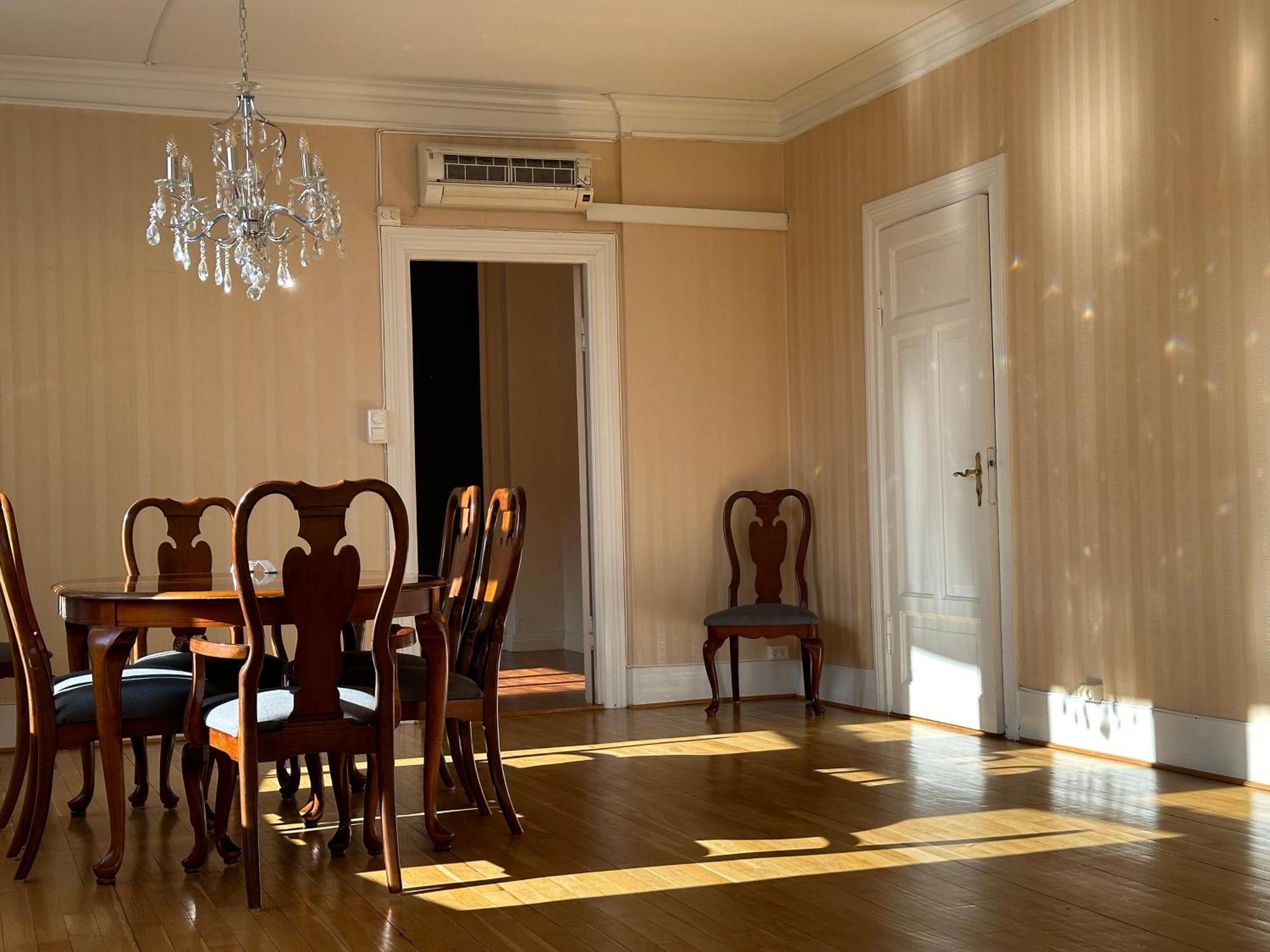 Stylish Big Jugend Art Nouveau Apartment With Balcony Heart Of Ålesund Esterno foto
