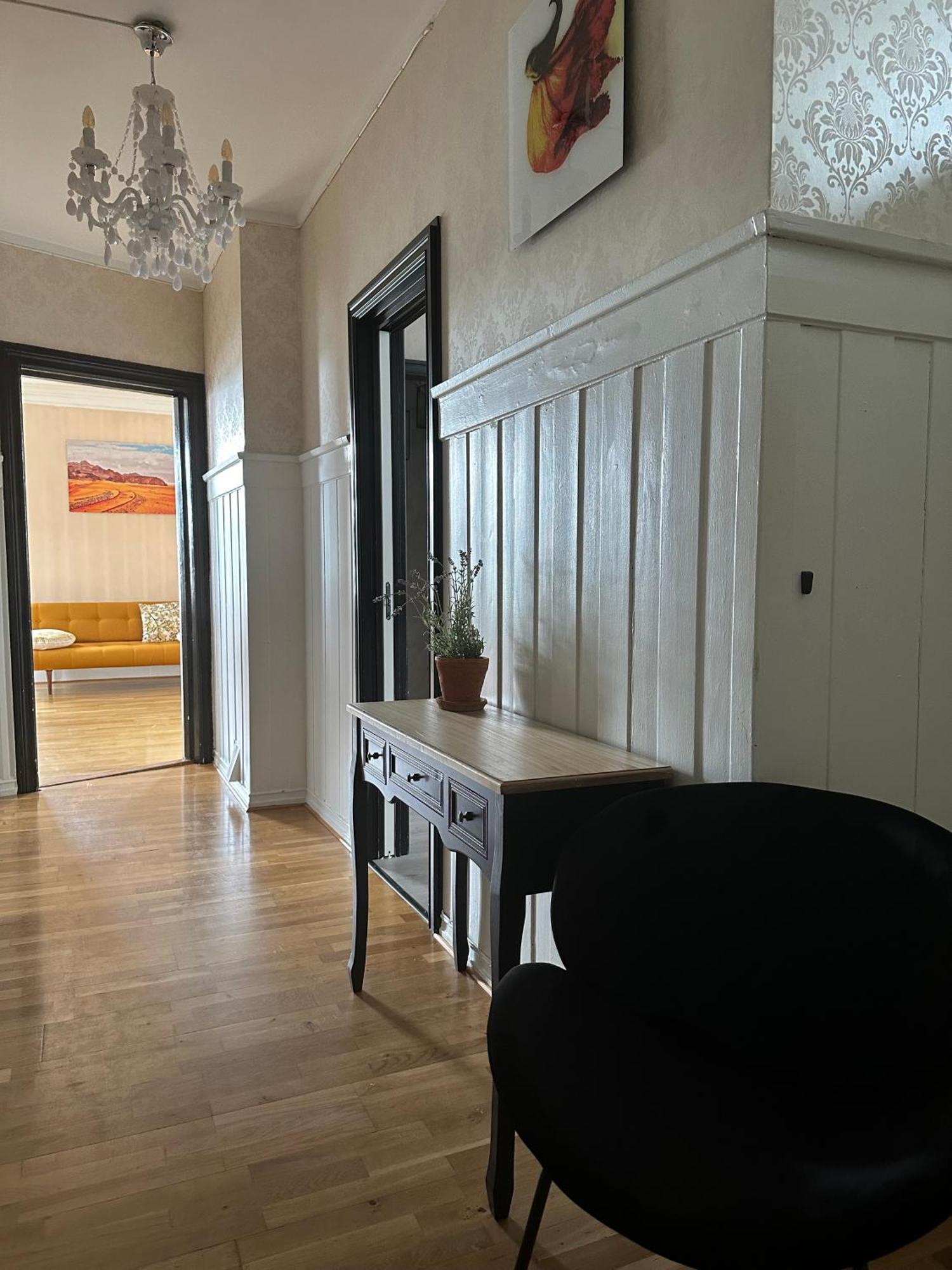 Stylish Big Jugend Art Nouveau Apartment With Balcony Heart Of Ålesund Esterno foto